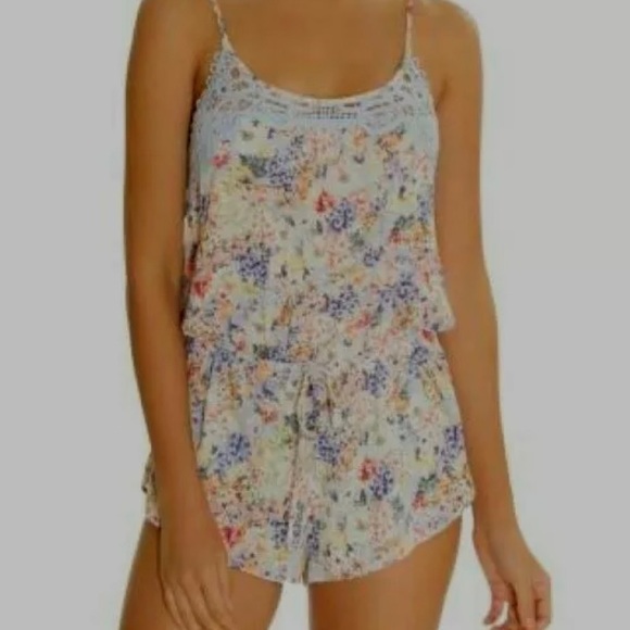NWT In Bloom By Jonquil Floral Romper Sz M - Picture 3 of 12